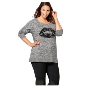 TORRID Top Grey and Black  Tunic/Top Lips graphic Tee on the front Plus Size 1